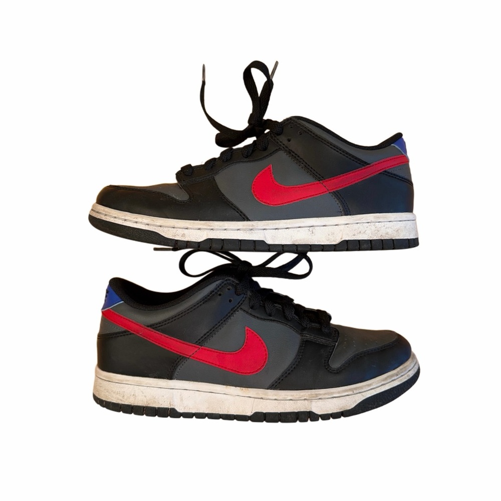 Nike Dunk Youth Black and Red Sneakers